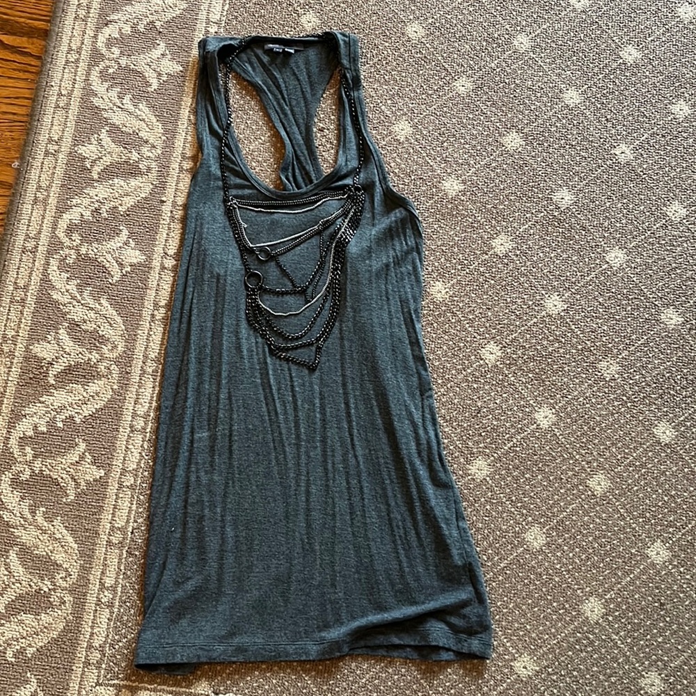 Vince. S racerback with fun chain necklace attached super soft top